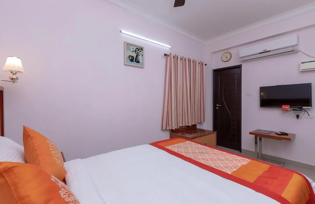 Oyo 17224 Swarnam Residency-1